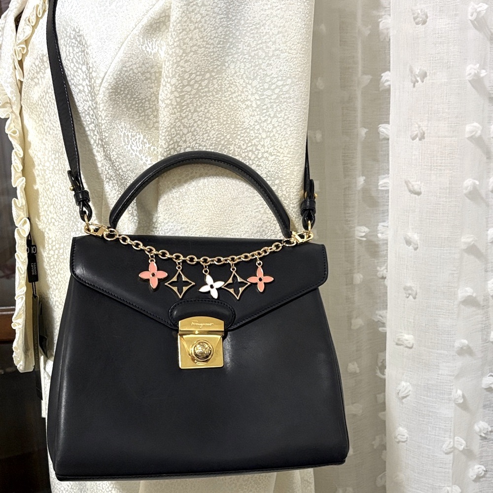 EUC Ferragamo Elegant Black Leather Handbag with Gold Accents - Picture 6 of 16